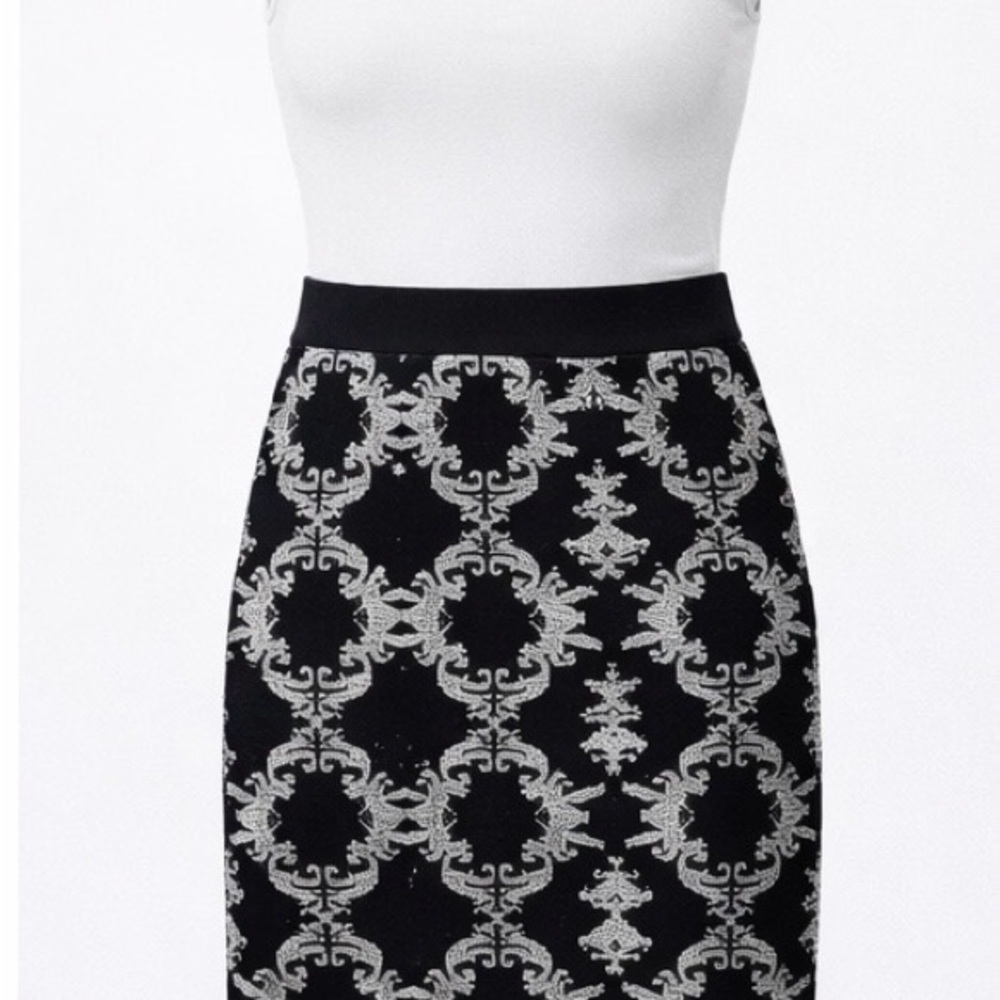NY&Co Black Silver Metallic Pencil Skirt NWT M - Picture 8 of 16